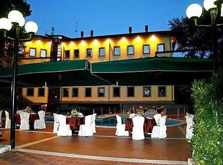 Grand Hotel Villa Dei Papi Marino Bagian luar foto